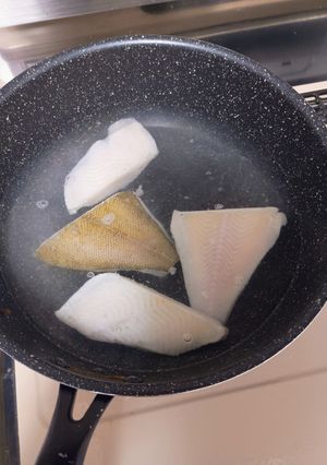 冷凍魚の酢湯で臭み消し-レシピのメイン写真