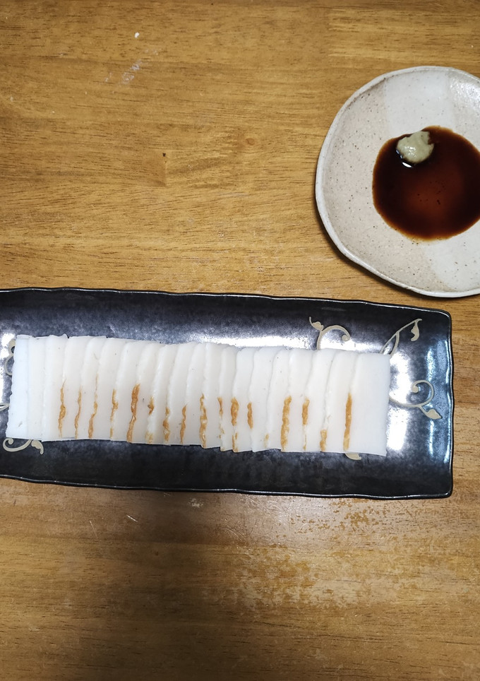 梨湖の超簡単激速！かまぼこの刺し身！-レシピのメイン写真