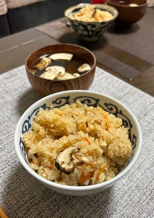 秋の贅沢♪松茸ご飯😋🍚🍄‍🟫-レシピのメイン写真