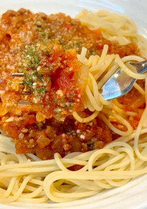 夕飯に生姜香る🥕すりおろし人参ミートソースパスタ-レシピのメイン写真