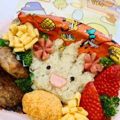 รูปของ すみっコぐらし　ざっそうのキャラ弁