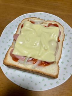 ピザトースト-レシピのメイン写真