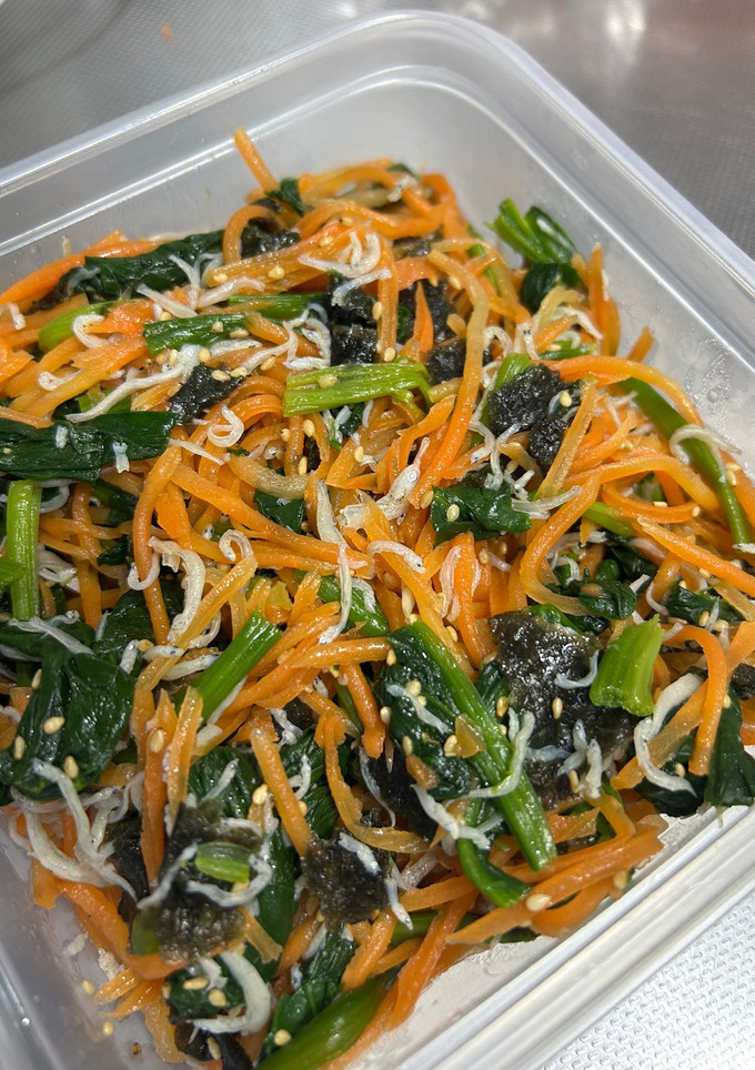 ほうれん草とにんじんとしらすの海苔和え-レシピのメイン写真