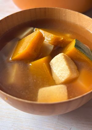 かぼちゃと高野豆腐の味噌汁-レシピのメイン写真