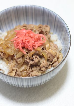 牛丼の作り方☆コトコト煮込む絶品牛丼レシピ-レシピのメイン写真