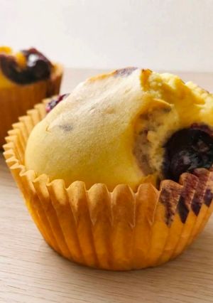 アレンジ♪ブルーベリー&クリームチーズマフィン-レシピのメイン写真