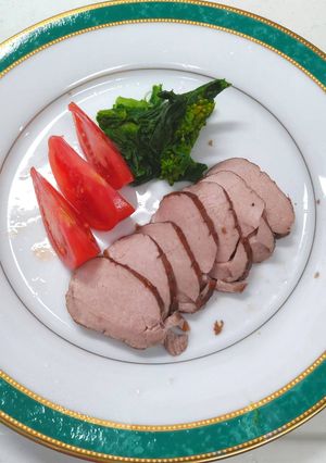 しっとり仕上がる豚ヒレ肉のローストポーク-レシピのメイン写真