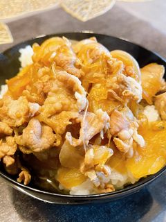 新玉ねぎ豚丼-レシピのメイン写真