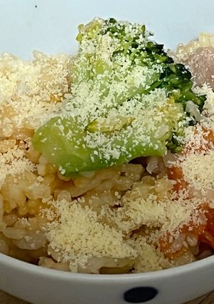 トマトとブロッコリーと豚肉のリゾット-レシピのメイン写真