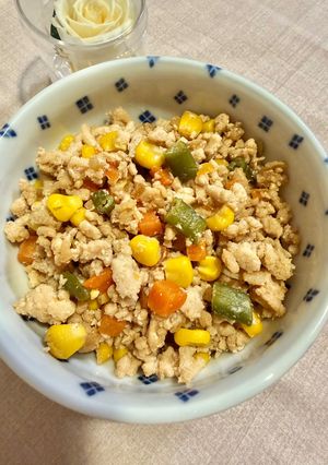 ほっこり♡野菜たっぷり！甘めの鶏そぼろ♬-レシピのメイン写真
