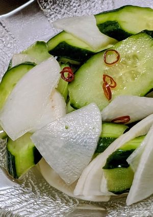 塩麹と白だしで☆胡瓜と大根の浅漬け-レシピのメイン写真
