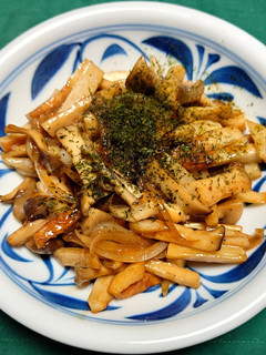 ちくわと長芋ときのこのバター醤油炒め-レシピのメイン写真
