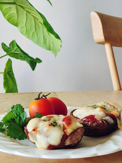 子ども喜ぶ☆トースターで椎茸ピザ☆お弁当-レシピのメイン写真