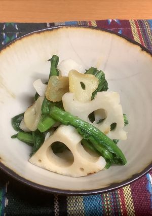 レンコンと春菊の炒め物(洋風)-レシピのメイン写真