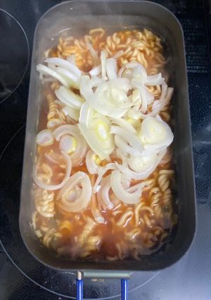 節約キャンプ飯！旨辛！キムチラーメン！-レシピのメイン写真