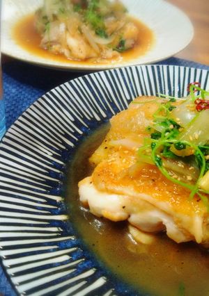 ＊新玉ねぎと豆苗の和風チキンステーキ＊-レシピのメイン写真