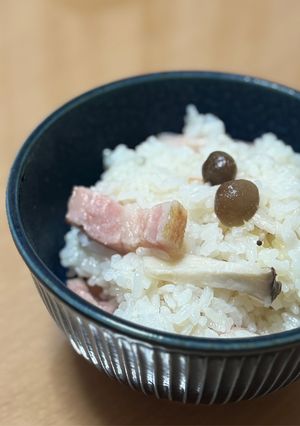 ベーコンとキノコのにんにくマヨごはん-レシピのメイン写真