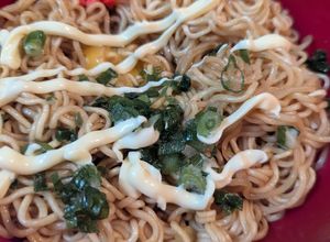 【気分転換】カップ焼きそばを油そばに-レシピのメイン写真