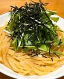水菜と刻み海苔の釜玉ポン酢醤油パスタ