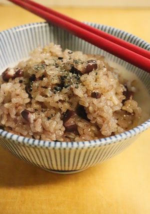 餅つき機で簡単★美味★２分搗き玄米で赤飯-レシピのメイン写真