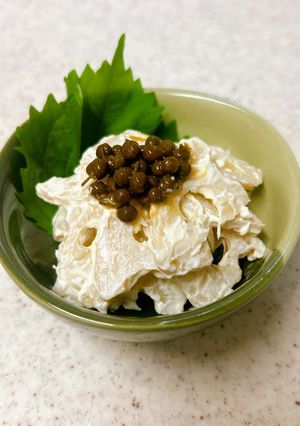 れんこんのクリチ和え♪実山椒の佃煮のせ-レシピのメイン写真