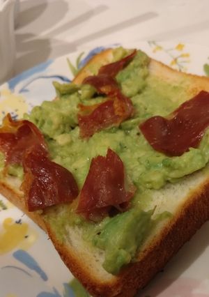 超簡単🩷アボカドトースト🥑-レシピのメイン写真