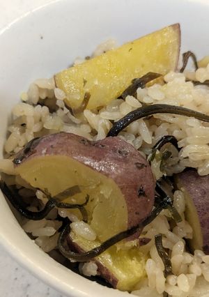 塩昆布で…美味しいさつまいもご飯-レシピのメイン写真