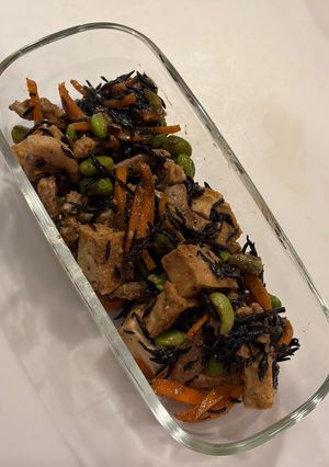 厚揚げと豚肉のひじき炒め-レシピのメイン写真