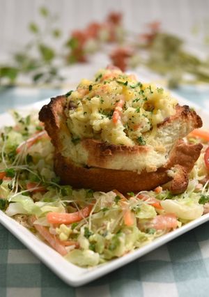 野菜たっぷりポテトサラダトースト-レシピのメイン写真