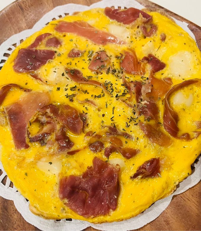生ハムとチーズのスペインオムレツ-レシピのメイン写真