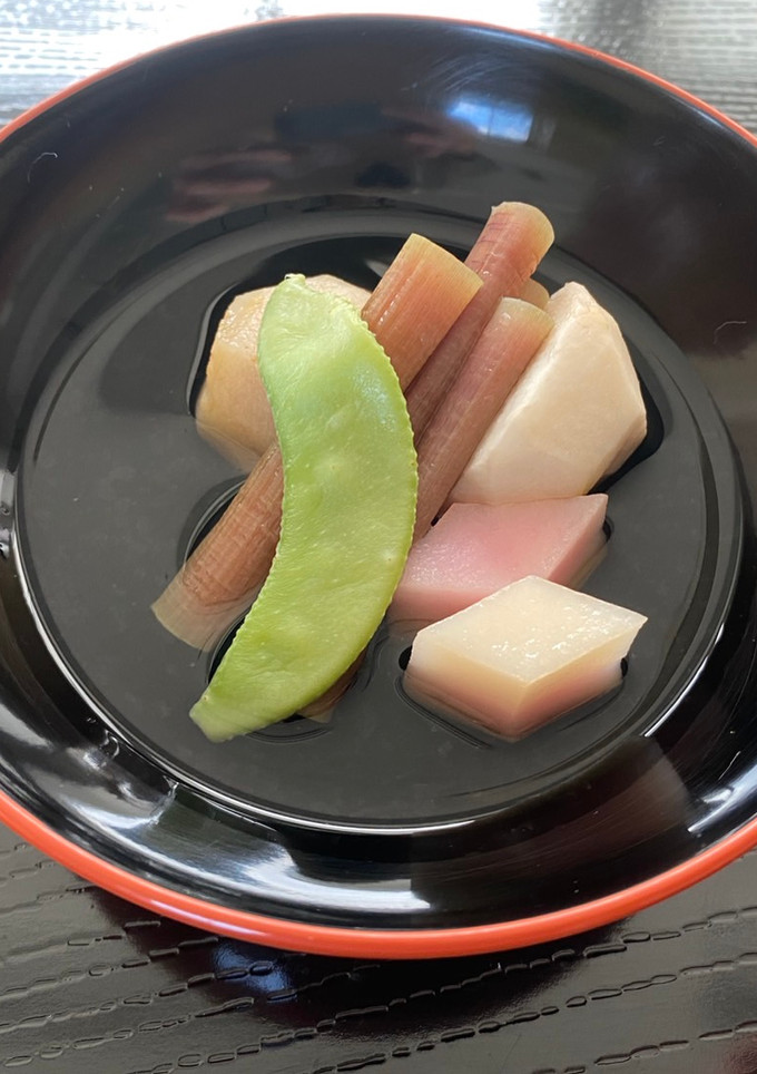 赤ずいきのお吸い物-レシピのメイン写真