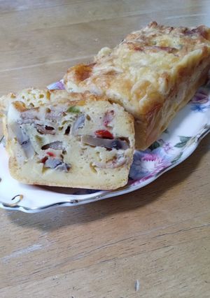 ベーコンとアスパラのケーク・サレ-レシピのメイン写真