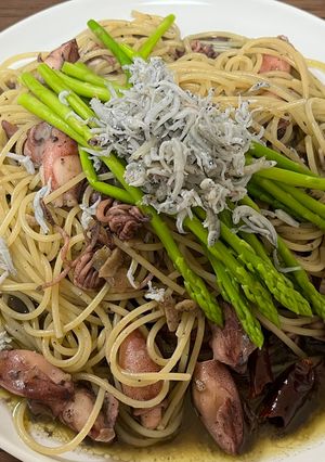 水イカとアスパラガスのパスタ-レシピのメイン写真