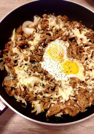 背徳♡巣ごもり卵の牛肉チーズ焼き-レシピのメイン写真