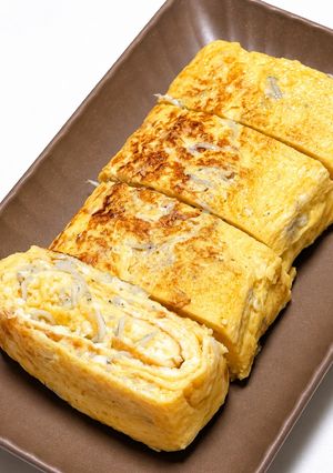 砂糖・だし汁なし♡しらすのふわとろだし巻き卵-レシピのメイン写真