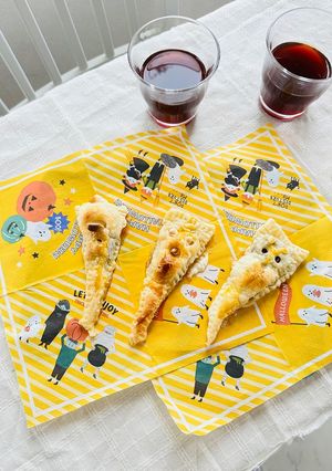 はみ出OK!?オバケチョコマシュマロパイ-レシピのメイン写真