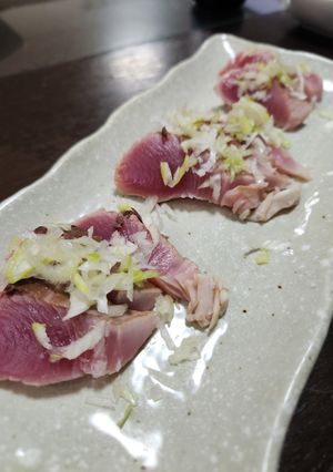 ガスコンロで炙るカツオのタタキ-レシピのメイン写真