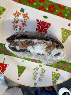 おにぎらず 焼肉と 大葉ごまごはん-レシピのメイン写真