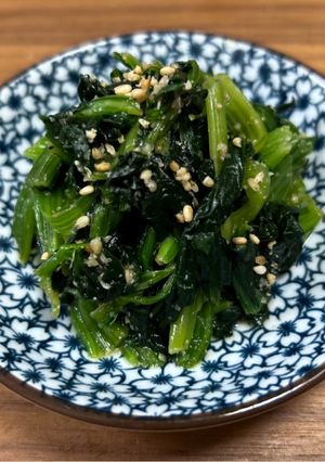 今日の晩御飯の一品♪ほうれん草のごま和え-レシピのメイン写真