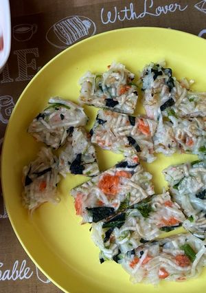 うどんと鮭とほうれん草のおやき-レシピのメイン写真