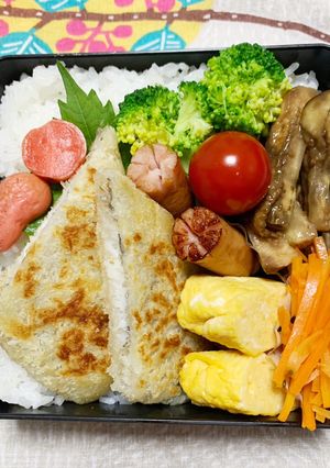 10/10ﾖｯﾁｬﾝ☆白身魚のフライ弁当-レシピのメイン写真