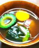 さつまいもとゴーヤのお味噌汁　甘×苦