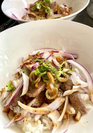 簡単美味しい♥️味ぽんバターで牛ステーキ丼-レシピのメイン写真