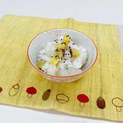 รูปของ さつまいもの甘味が際立つ！さつまいもご飯