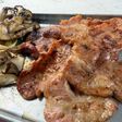 絶品!私のタレ!美味なる辛ダレに漬けた豚肩肉!