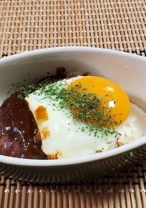 🤍とろ〜り玉子のカレーデミグラハンバーグ-レシピのメイン写真