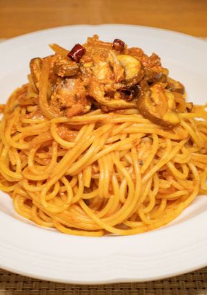 鯖缶とマッシュルームのトマトソースパスタ-レシピのメイン写真