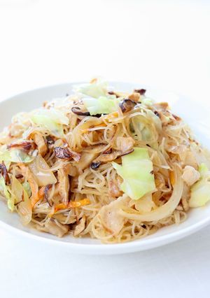 旨味たっぷりな【焼きビーフン（旨醤油）】-レシピのメイン写真