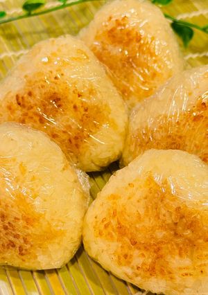 簡単!めちゃ旨!バター醤油焼きおにぎり☆冷凍保存-レシピのメイン写真