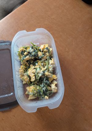 ほうれん草＆炒り卵のゴマまよバジル和え-レシピのメイン写真